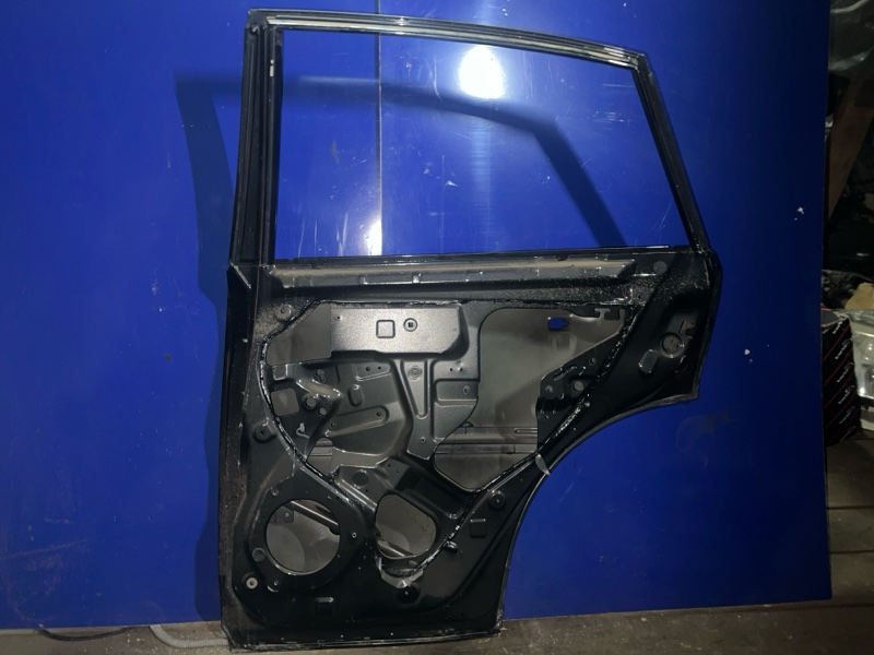 фотография infiniti-fx-35-dver-2 9