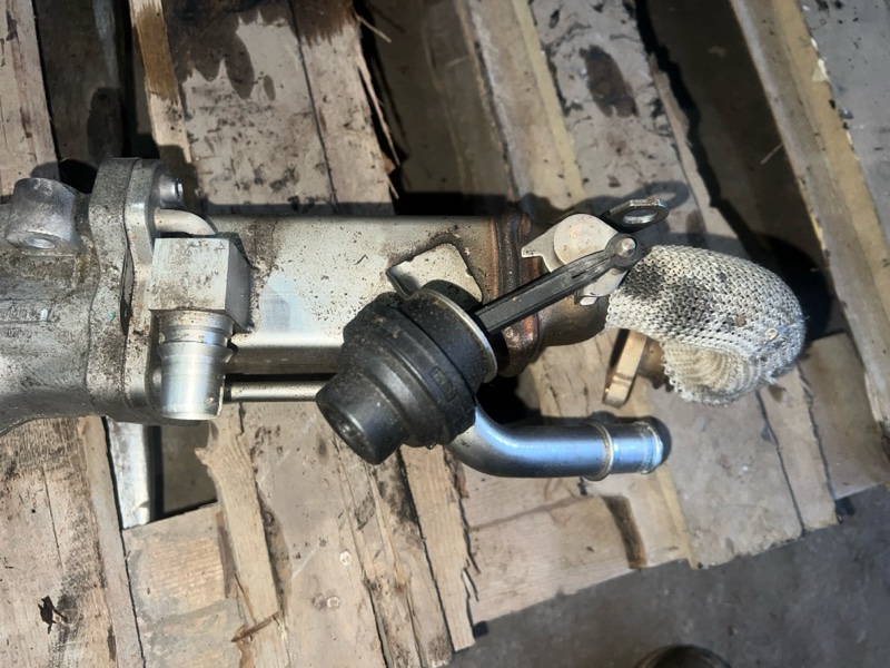 фотография citroen-c-crosser-radiator-sistemy-egr-1 2