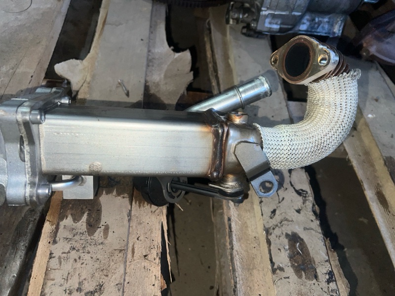 фотография citroen-c-crosser-radiator-sistemy-egr-1 4