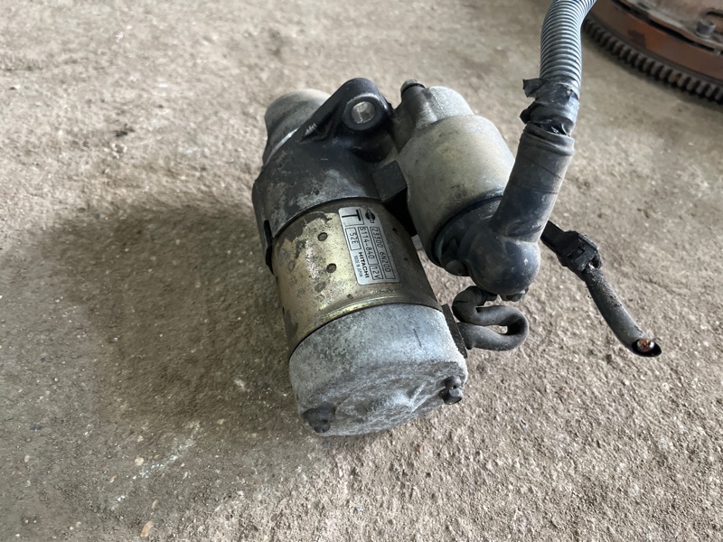 фотография nissan-primera-starter-2 5