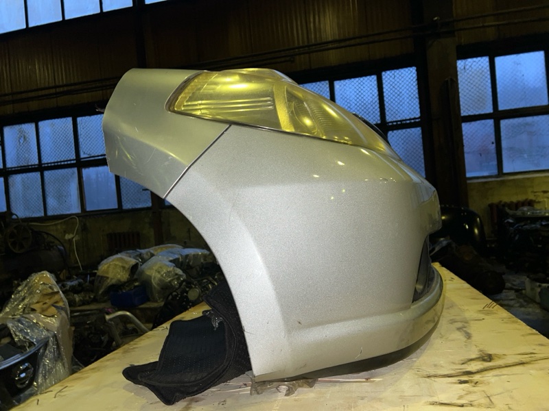 фотография nissan-tiida-nose-cut-1 5