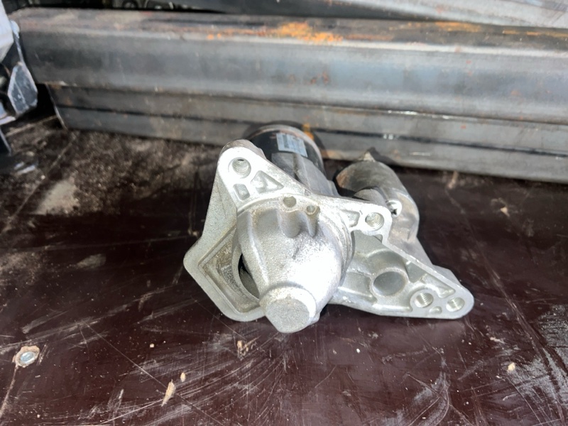 фотография nissan-qashqai-starter-10 2