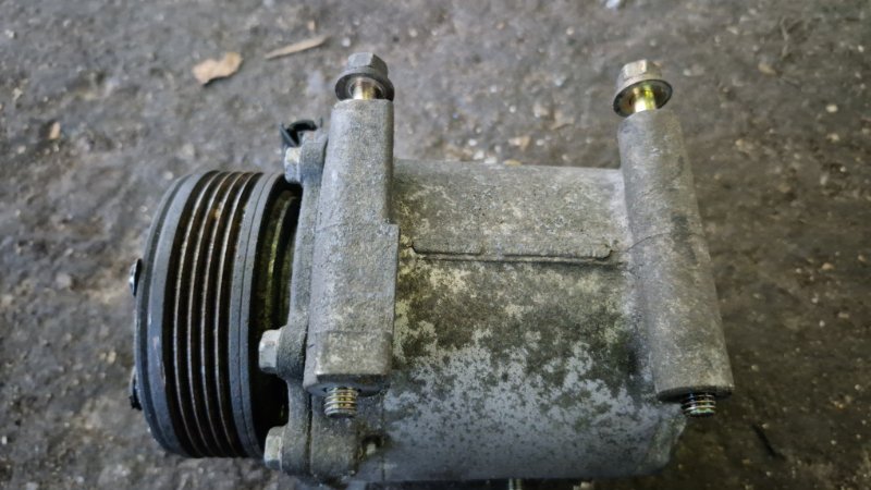 фотография mitsubishi-lancer-kompressor-konditsionera-3 2
