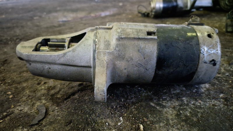 фотография nissan-cefiro-starter-3 7