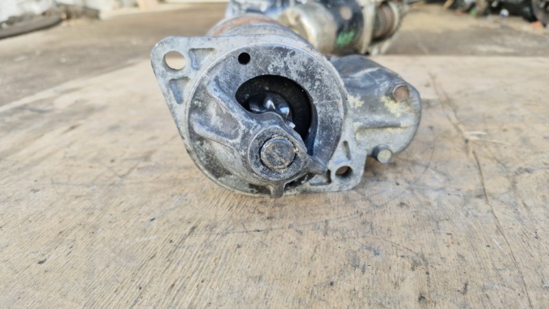 фотография nissan-caravan-starter-1 5